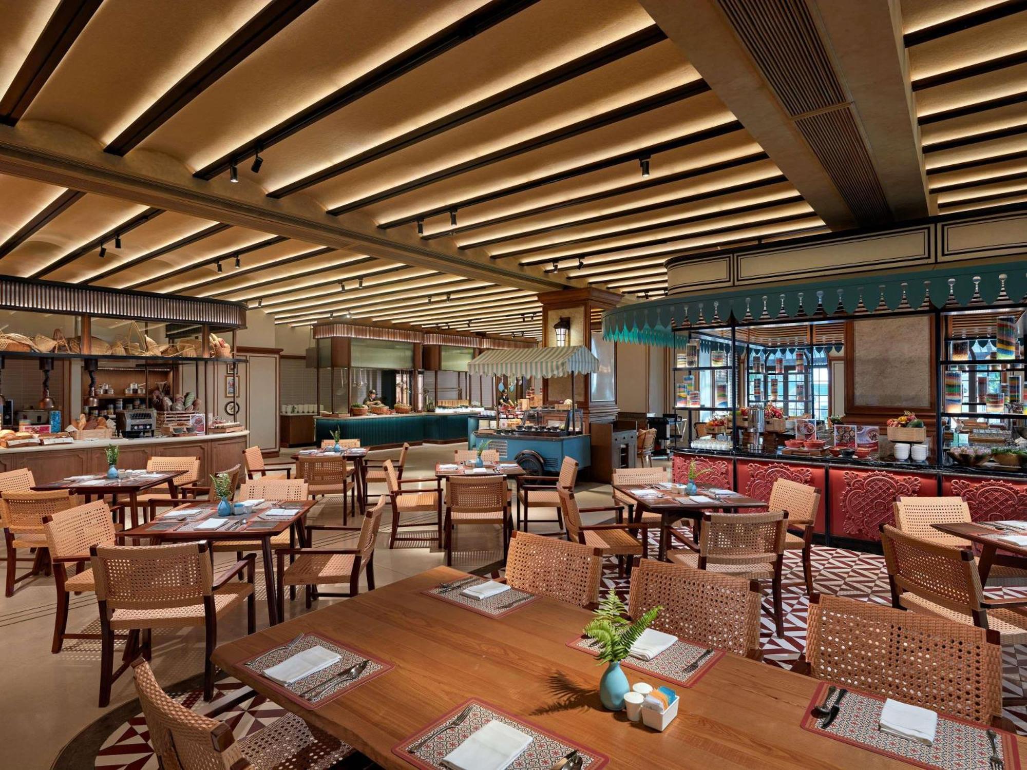Moevenpick Resort Phan Thiet Exteriör bild