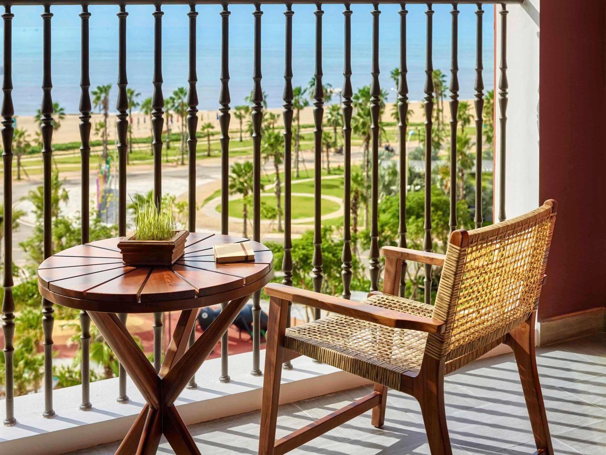 Moevenpick Resort Phan Thiet Exteriör bild
